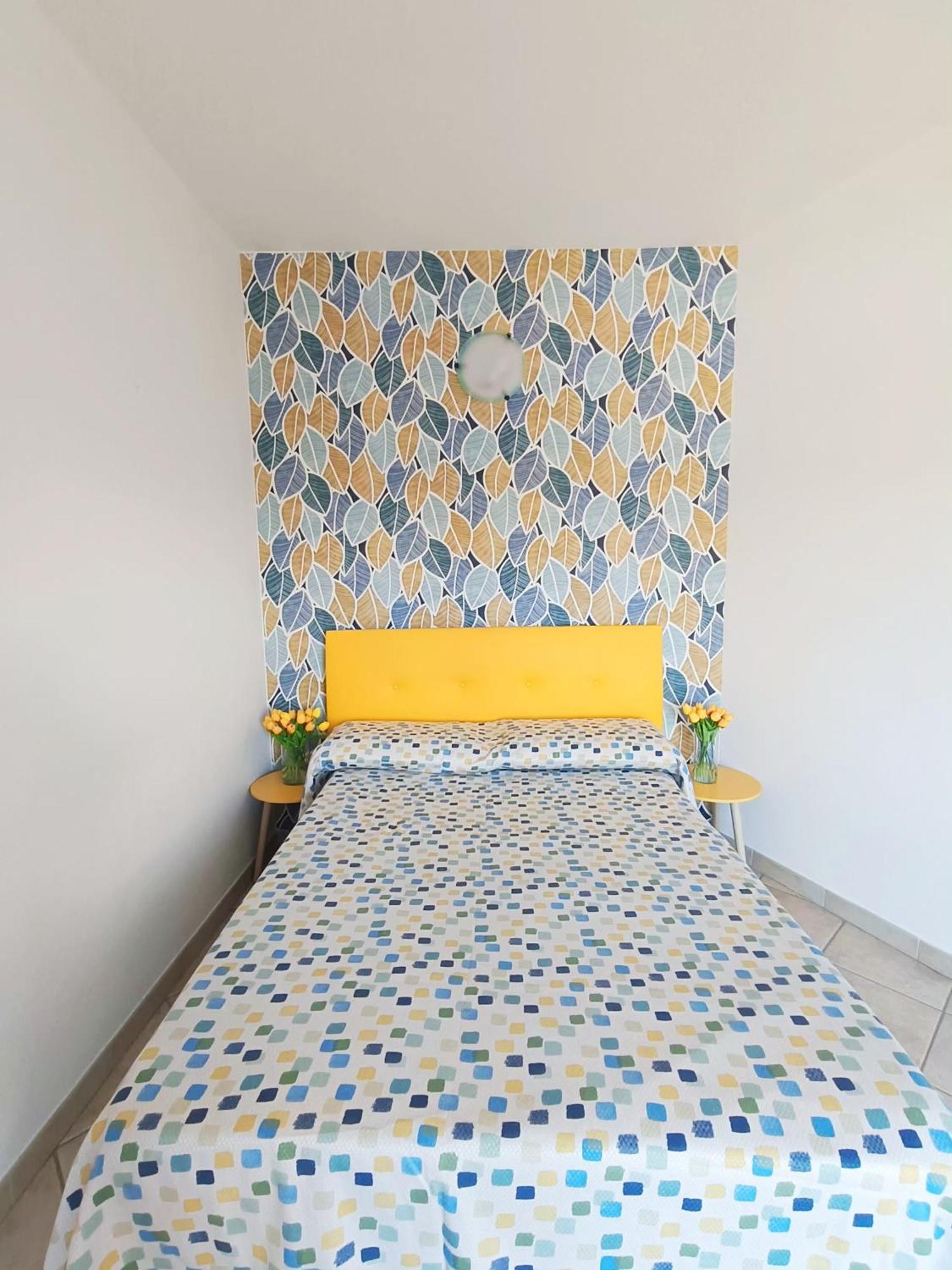 Affittacamere Center Room 托尔托利 外观 照片